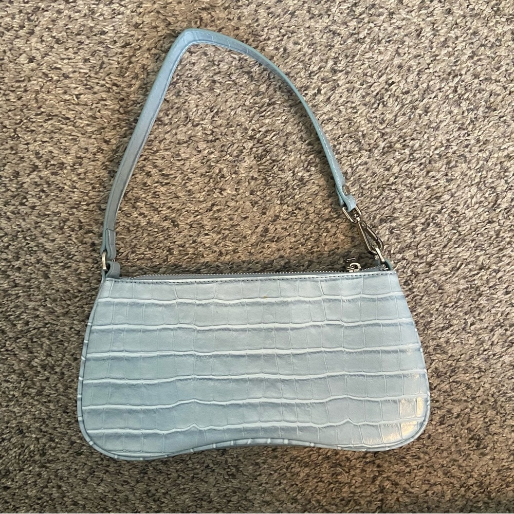 Blue croc shoulder bag 🦋